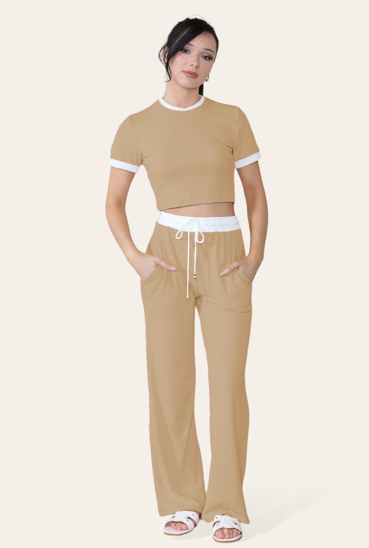 Ribbed Contrast Wide Leg Flared Trousers And Top Loungewear
TRS Cropped Set