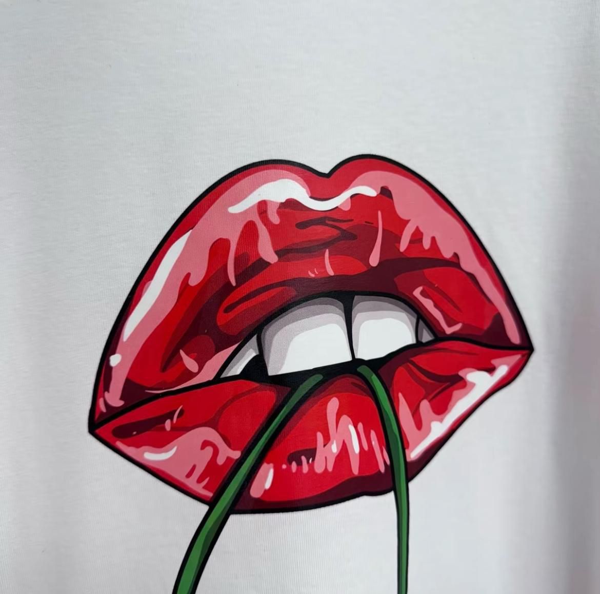 Women’s Ladies short Sleeve Cherry Lips Print Round Neck OverSized Baggy T-Shirt Top